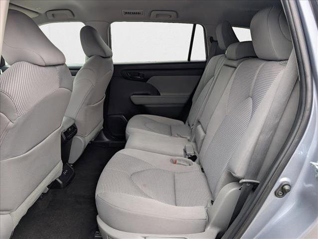 used 2023 Toyota Highlander car, priced at $32,288