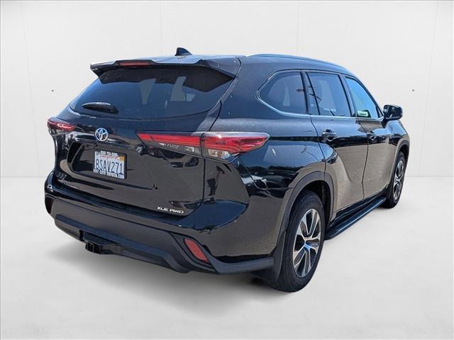 used 2020 Toyota Highlander car, priced at $31,990