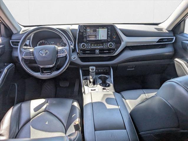 used 2020 Toyota Highlander car, priced at $31,990