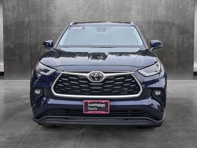 used 2022 Toyota Highlander car, priced at $33,955