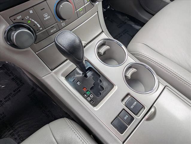 used 2012 Toyota Highlander car, priced at $13,971