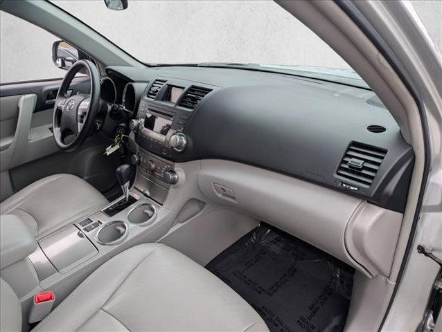 used 2012 Toyota Highlander car, priced at $13,971