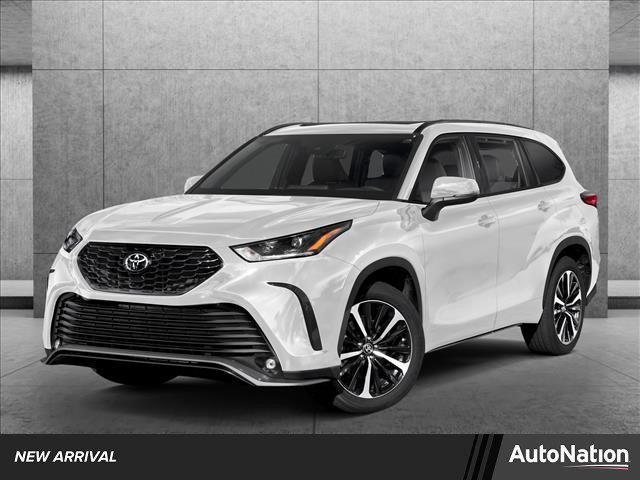 used 2022 Toyota Highlander car, priced at $40,955