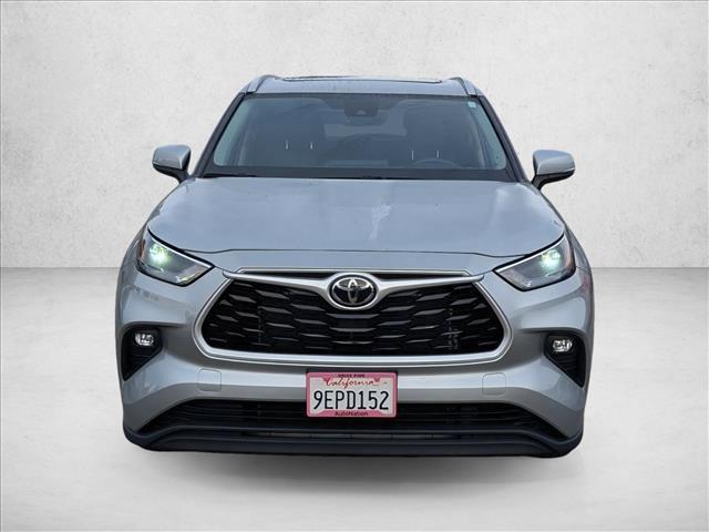 used 2023 Toyota Highlander car, priced at $36,577