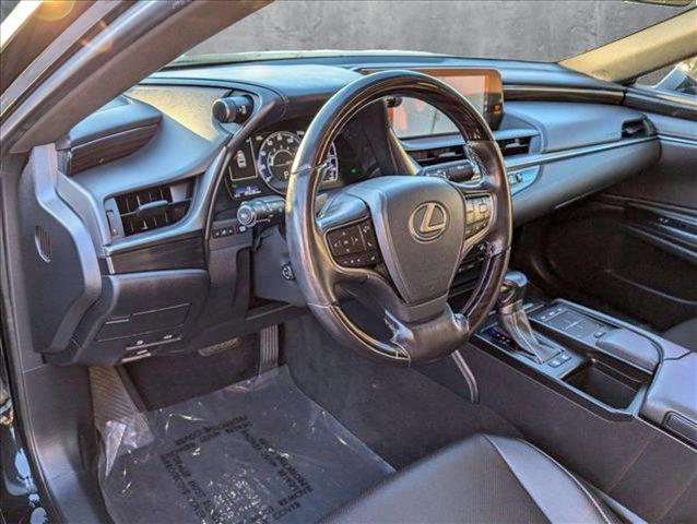 used 2019 Lexus ES 300h car, priced at $29,955