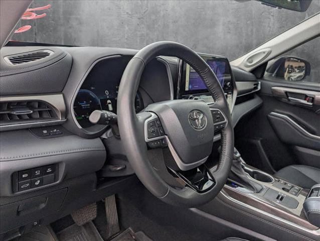 used 2023 Toyota Highlander Hybrid car, priced at $50,977