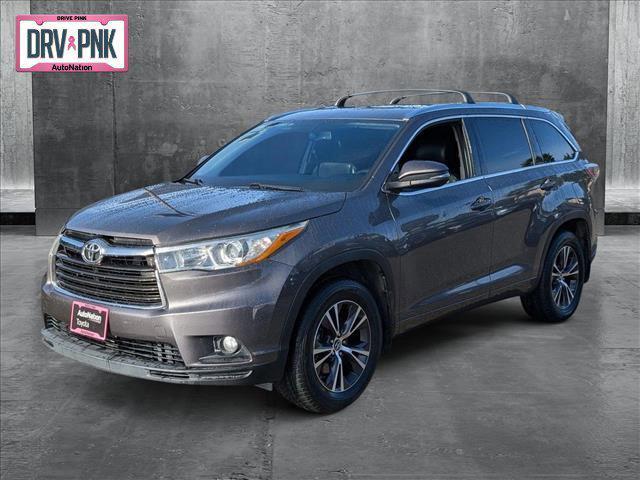 used 2016 Toyota Highlander car, priced at $17,495