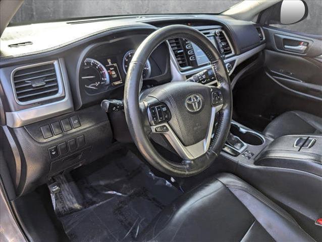 used 2016 Toyota Highlander car, priced at $17,495