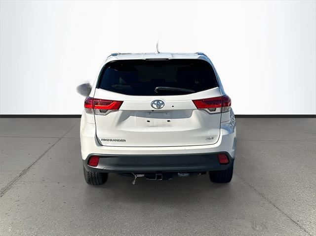 used 2019 Toyota Highlander car, priced at $26,500