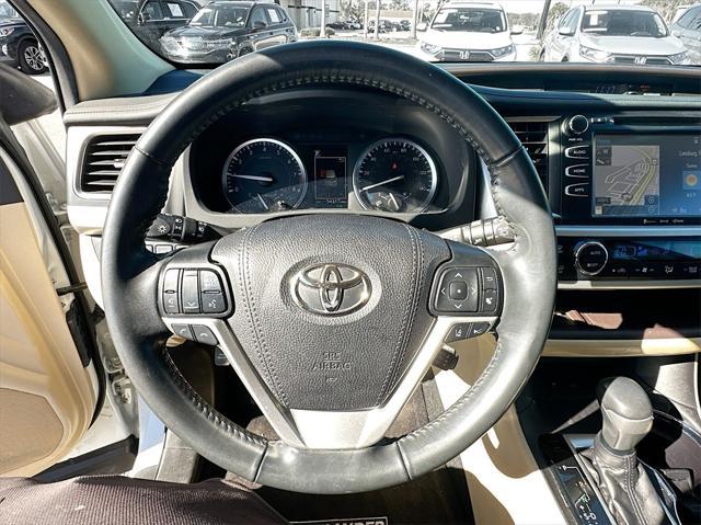 used 2019 Toyota Highlander car, priced at $26,500