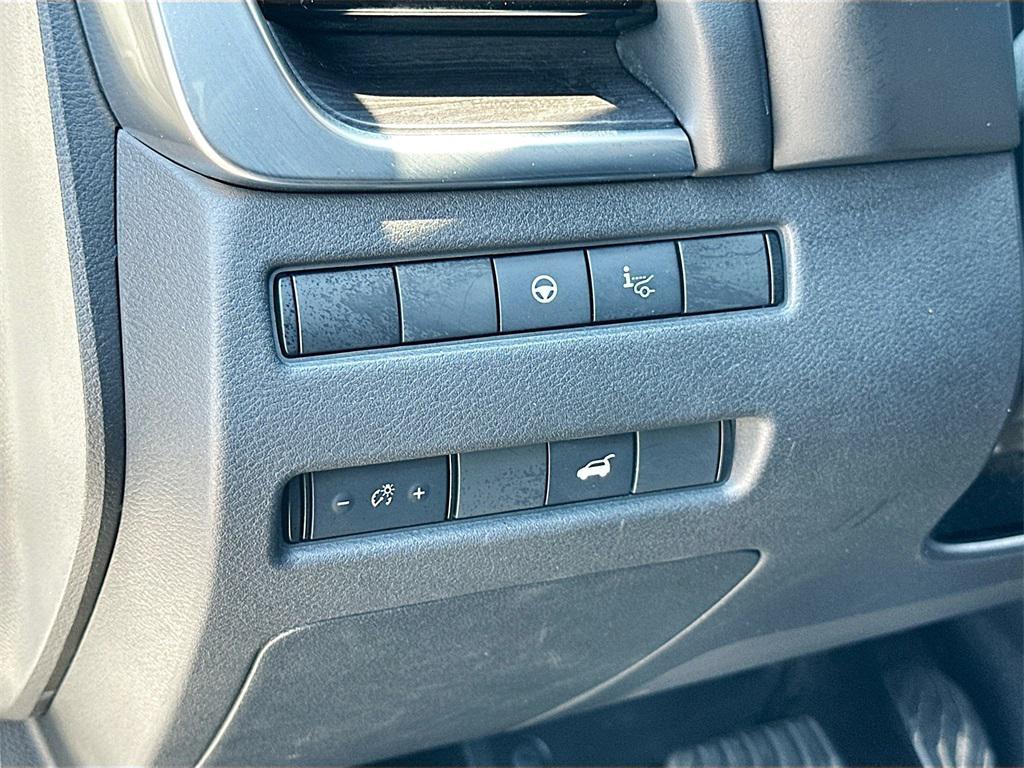 used 2022 Nissan Rogue car, priced at $23,500