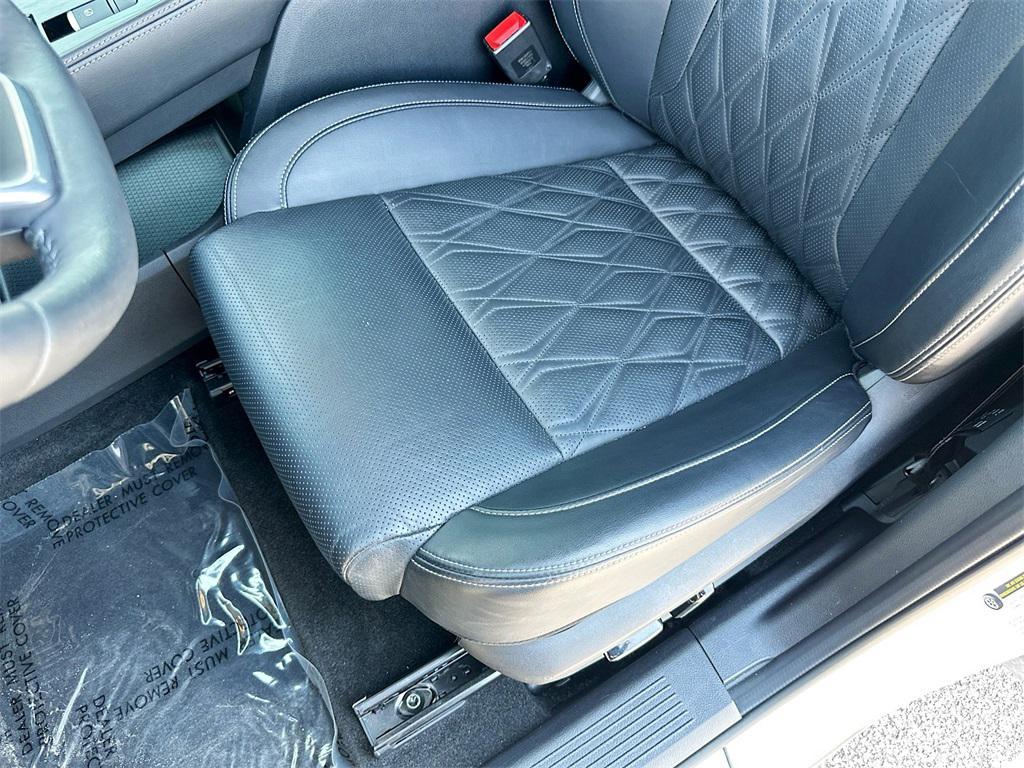 used 2022 Nissan Rogue car, priced at $23,500