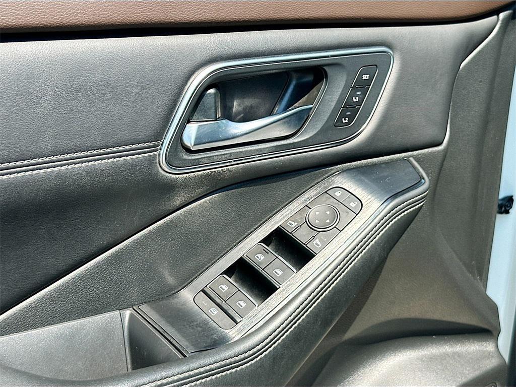 used 2022 Nissan Rogue car, priced at $23,500