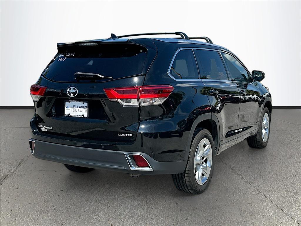 used 2017 Toyota Highlander car, priced at $22,250