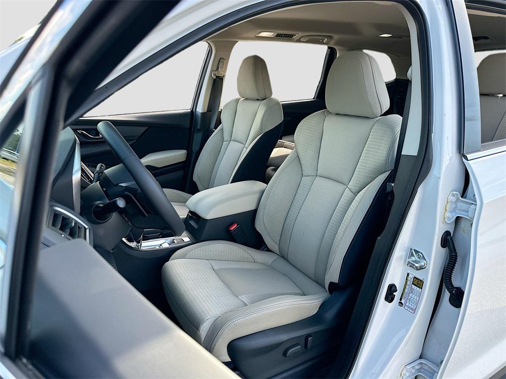 new 2025 Subaru Ascent car, priced at $39,555