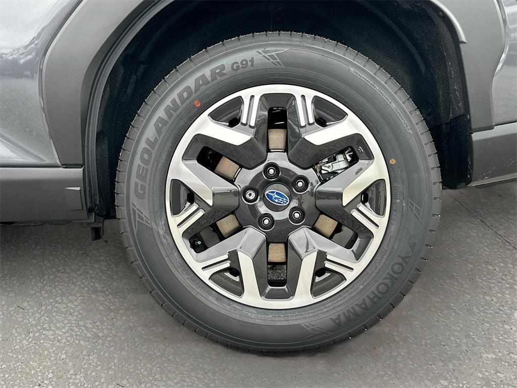 new 2025 Subaru Forester car, priced at $35,055