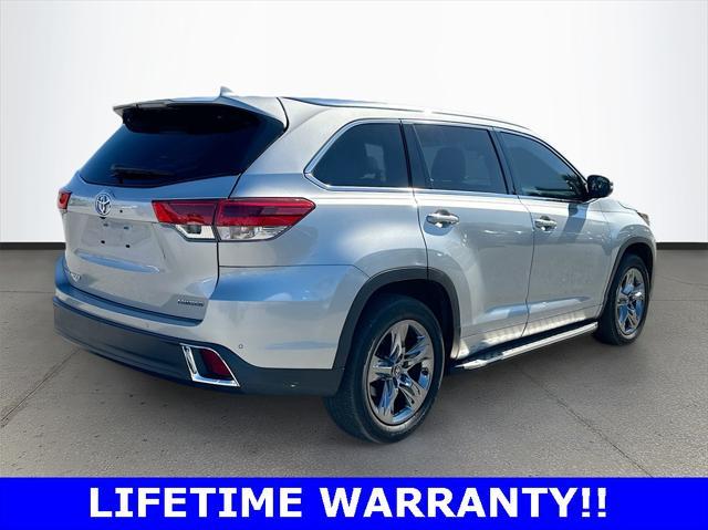 used 2018 Toyota Highlander car, priced at $26,500