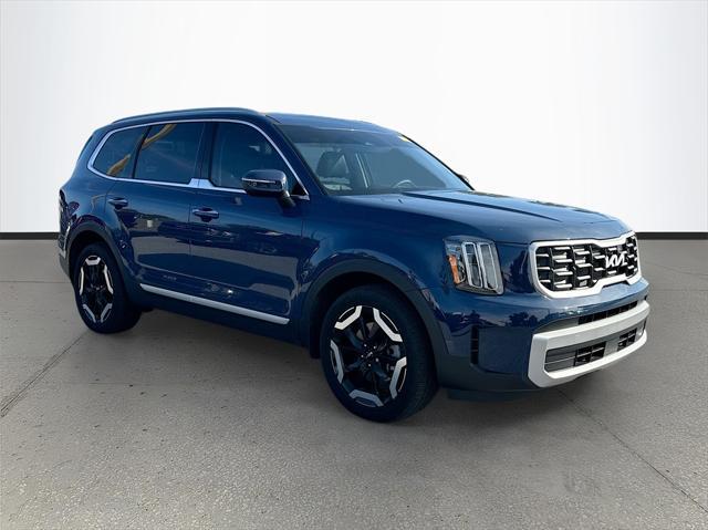 used 2023 Kia Telluride car, priced at $35,955