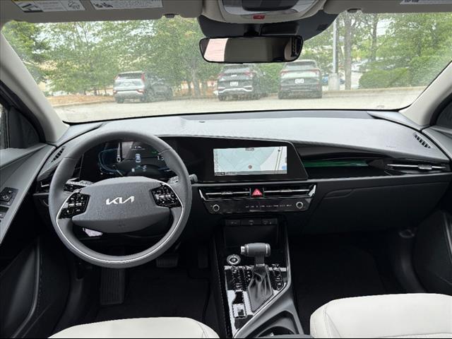 used 2025 Kia Niro car, priced at $34,000