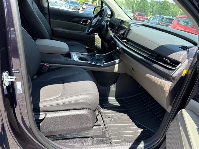 new 2026 Kia Carnival car, priced at $40,720