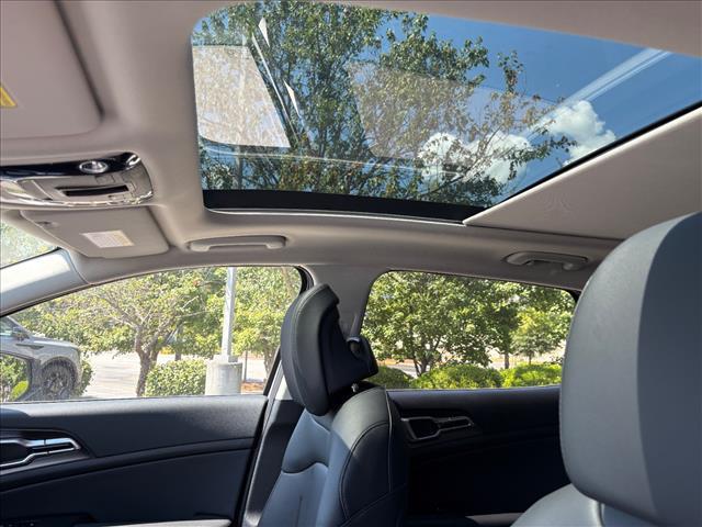 new 2026 Kia Sportage Hybrid car, priced at $37,010