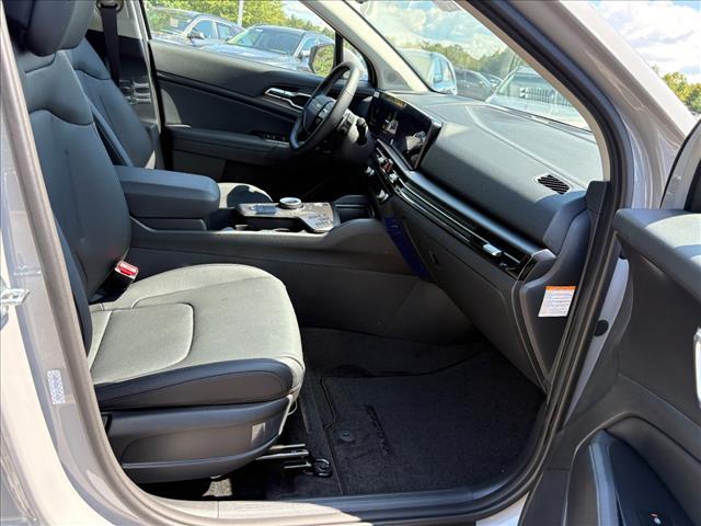 new 2026 Kia Sportage Hybrid car, priced at $37,010
