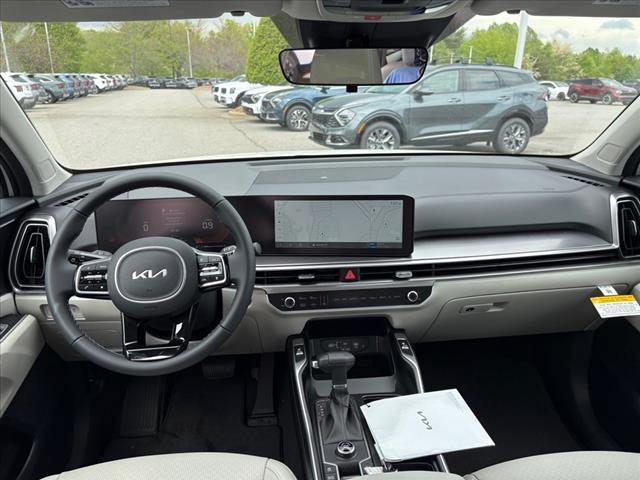 new 2025 Kia Sorento car, priced at $37,135