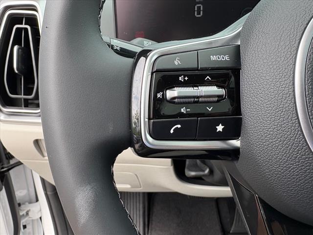 new 2025 Kia Sorento car, priced at $37,135