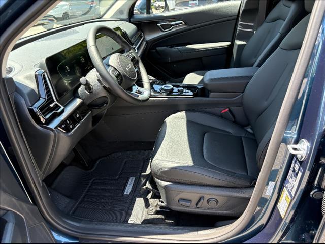 new 2025 Kia Sportage Hybrid car, priced at $33,790