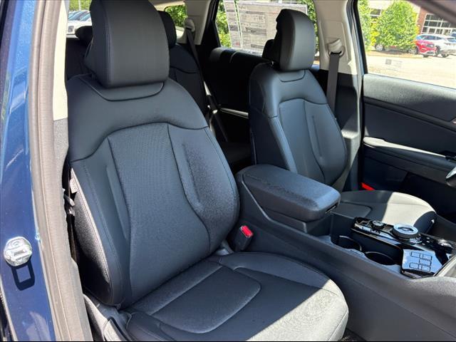 new 2025 Kia Sportage Hybrid car, priced at $33,790