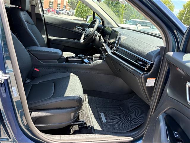 new 2025 Kia Sportage Hybrid car, priced at $33,790