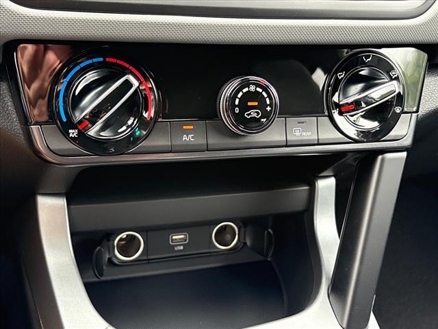 new 2025 Kia Seltos car, priced at $26,182
