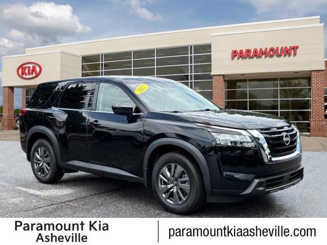 used 2023 Nissan Pathfinder car, priced at $32,000