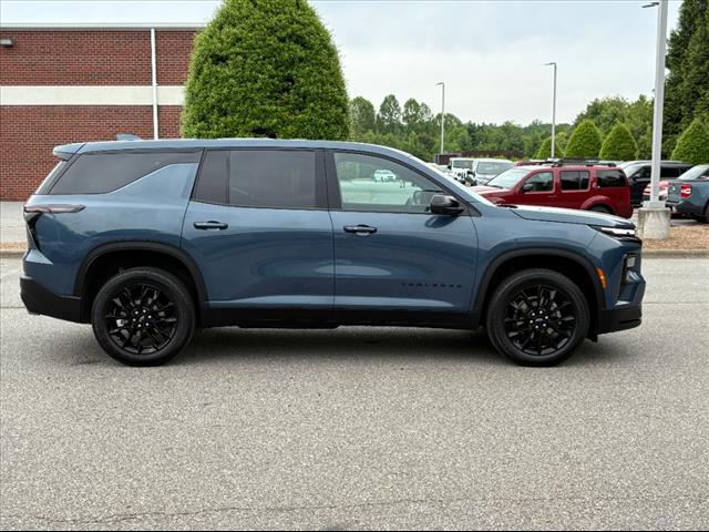 used 2024 Chevrolet Traverse car, priced at $39,000