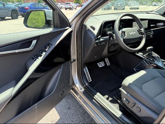 new 2025 Kia Niro car, priced at $33,281