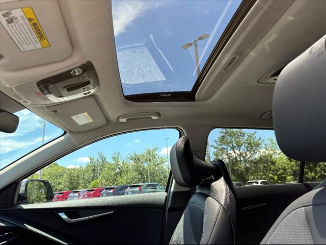 new 2025 Kia Niro car, priced at $33,281