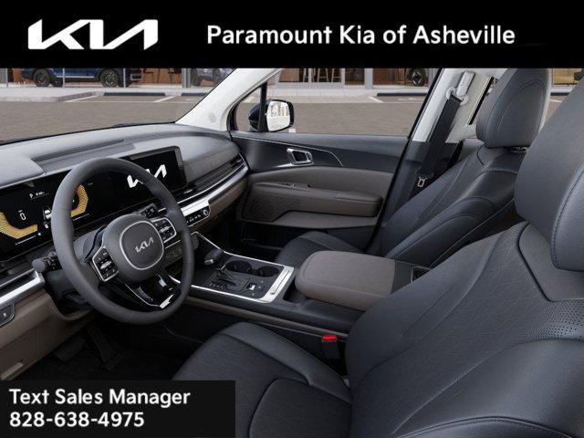 new 2025 Kia Carnival car, priced at $40,581