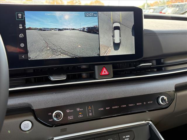 new 2026 Kia Carnival Hybrid car, priced at $50,660