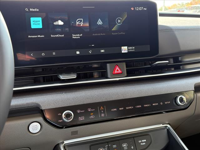 new 2026 Kia Carnival Hybrid car, priced at $50,660