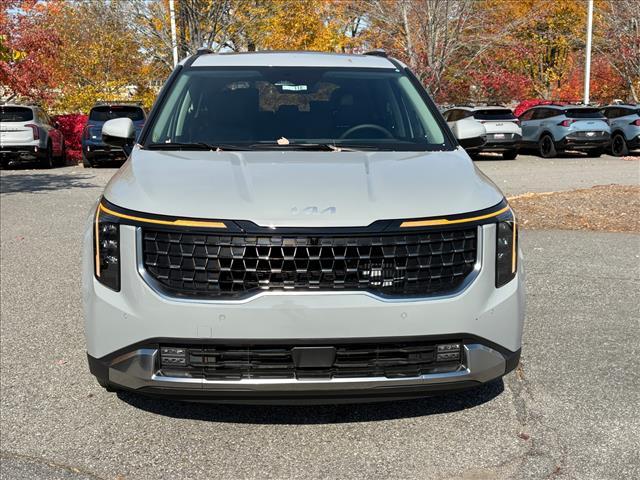 new 2026 Kia Carnival Hybrid car, priced at $50,660