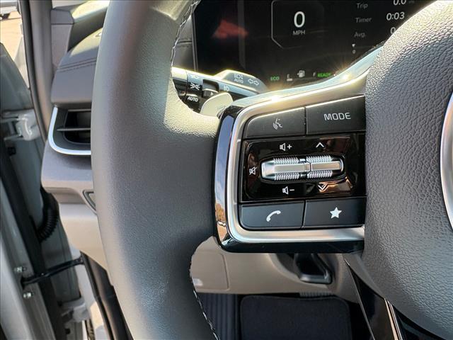 new 2026 Kia Carnival Hybrid car, priced at $50,660