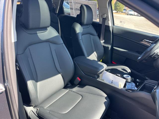 new 2025 Kia Sportage Hybrid car, priced at $36,185