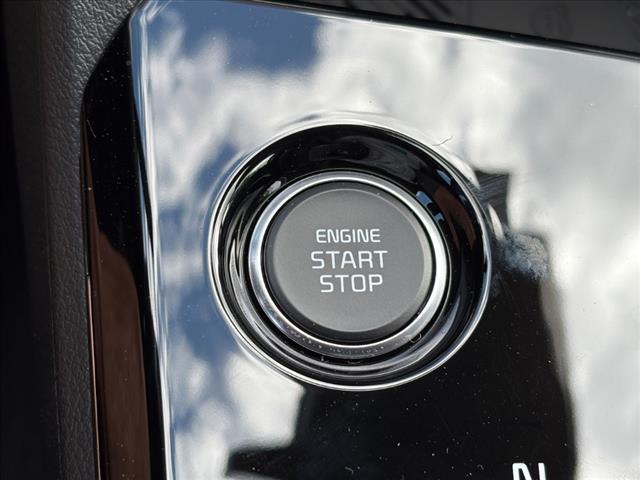 new 2025 Kia Sportage Hybrid car, priced at $36,405