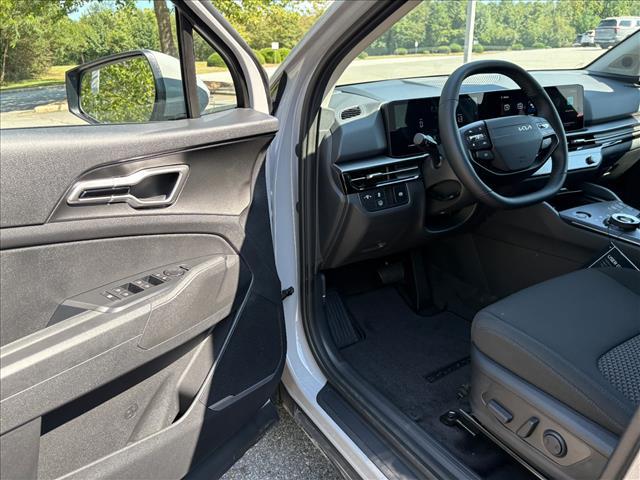 new 2026 Kia Sportage car, priced at $34,660