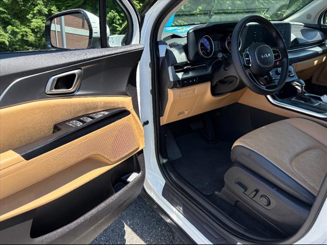 used 2024 Kia Carnival car, priced at $36,500