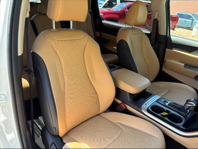 used 2024 Kia Carnival car, priced at $36,500