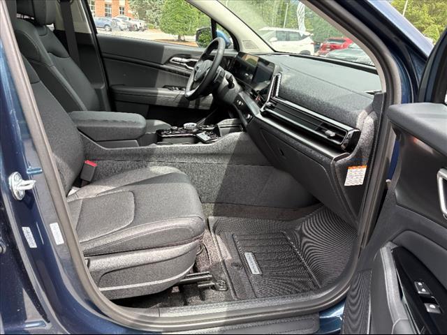 new 2025 Kia Sportage Hybrid car, priced at $35,640