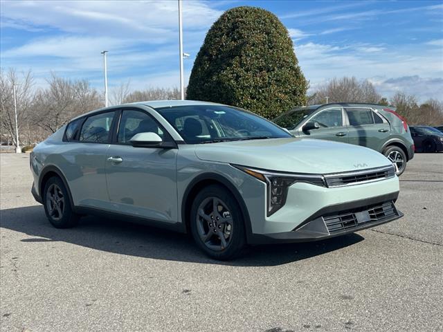 new 2025 Kia K4 car, priced at $24,320