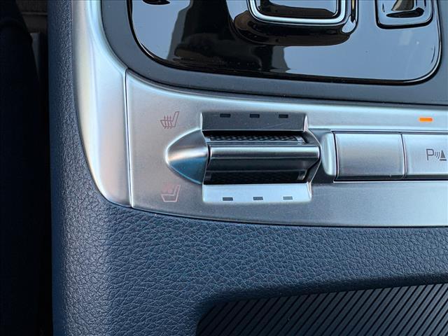 new 2026 Kia Carnival Hybrid car, priced at $51,060