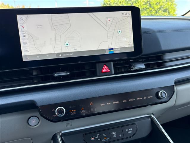 new 2026 Kia Carnival Hybrid car, priced at $51,060